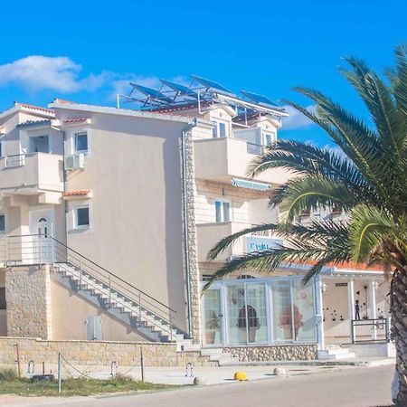 Apartments In Rogoznica 36019 Exterior photo
